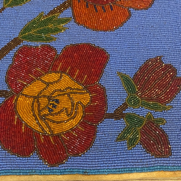 Handmade Vintage Native American Floral Hand Glass Beaded Plateau Tote Roses - Picture 2 of 16